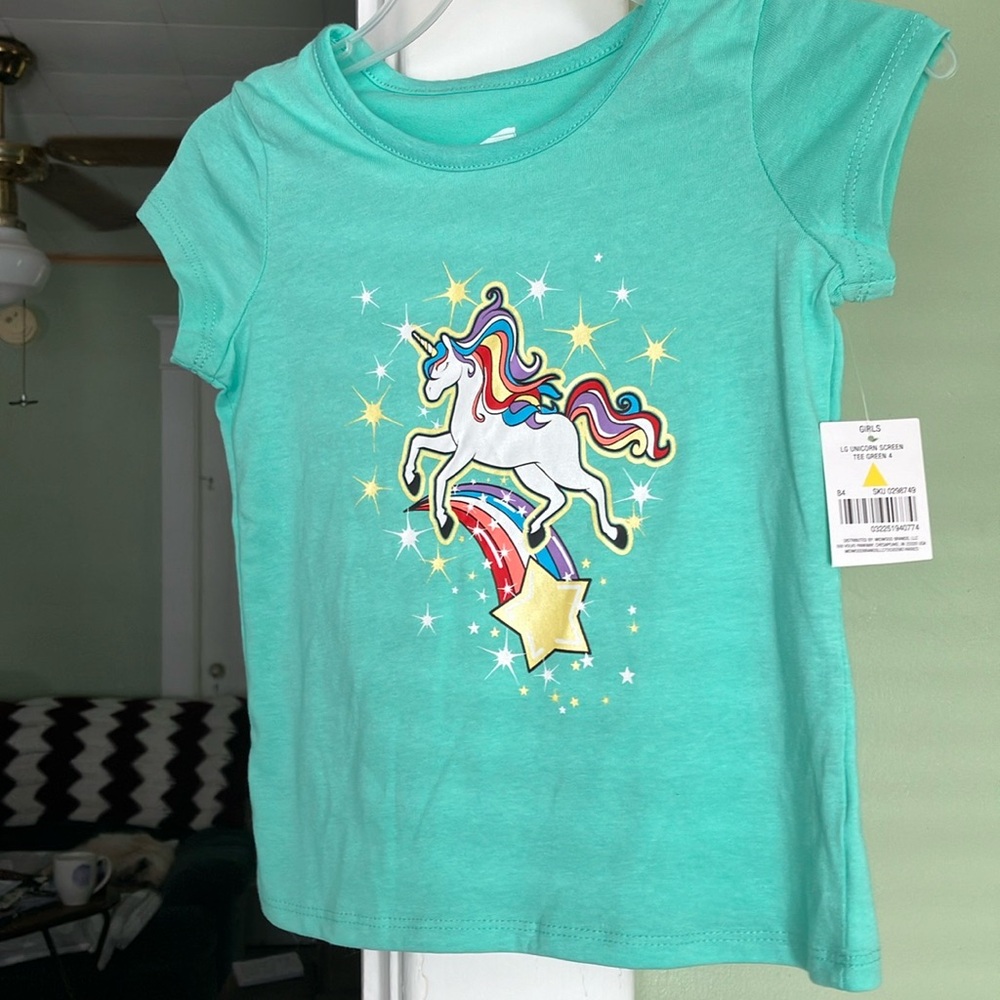 Little Girls Unicorn short sleeve Tee, size 4